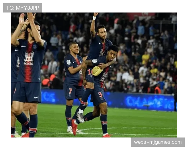 巴黎圣日耳曼定位球得分率位居法甲前列，战术配合成熟